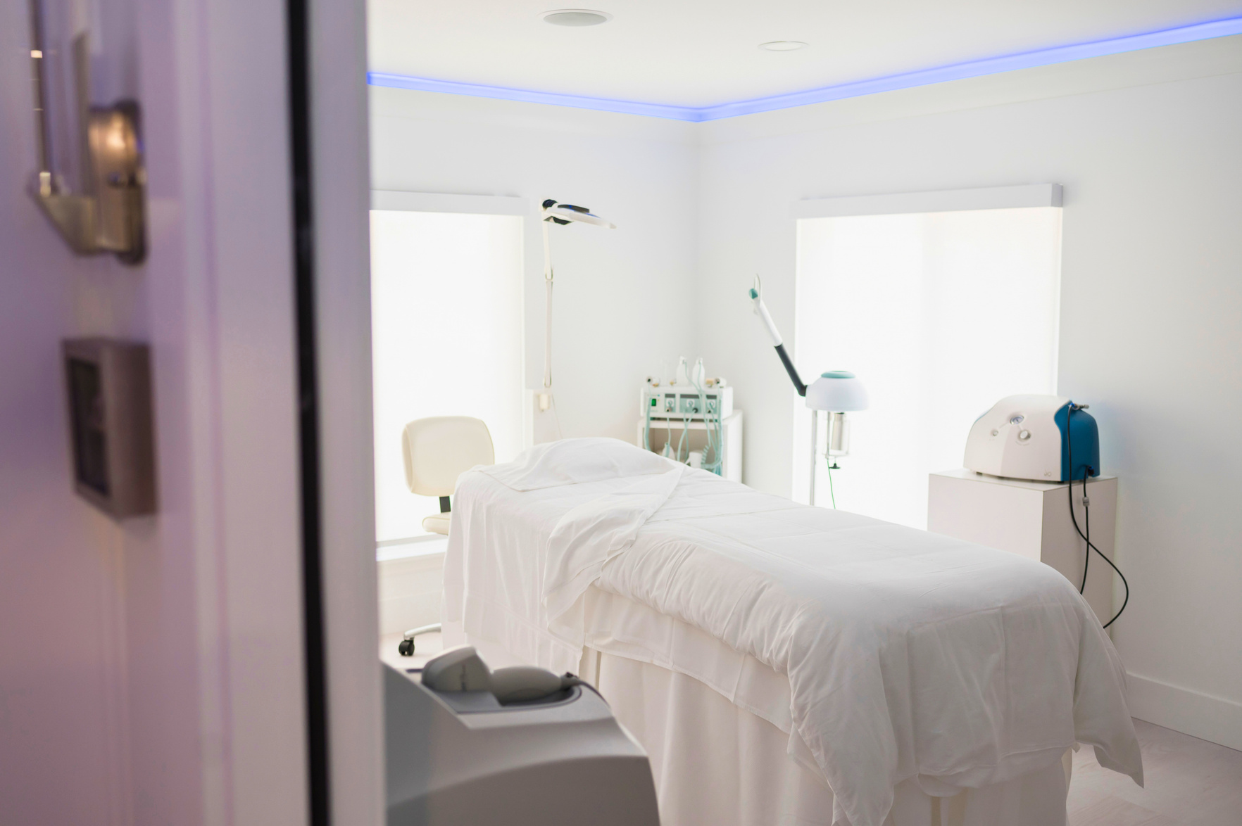 Premium treatment suite